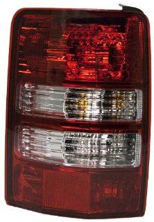 OE Replacement Jeep Liberty Driver Side Taillight Assembly (Partslink Number CH2800180): Automotive