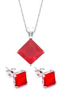 Red Color Princess Cut Cubic Zirconia Set 2 Carat Necklace: Pendants: Jewelry