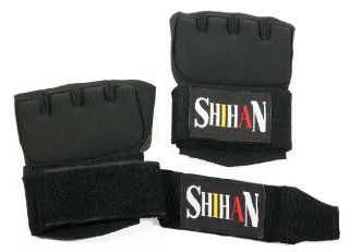 Quick Insert Hand Wraps  Black GEL PADDING   SHIHAN  Senior : Martial Arts Bag Gloves : Sports & Outdoors