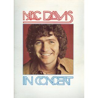 Mac DavisIn Concert Tour Program (1975): Mac Davis: Books
