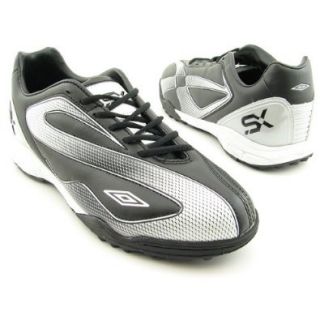 UMBRO SX Flare LGE Black Soccer Cleats Shoes Mens 7: Shoes