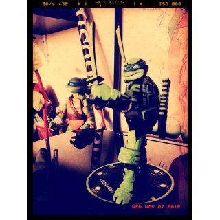 Teenage Mutant Ninja Turtles Night Shadow Leonardo: Toys & Games