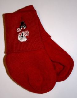 Childs Christmas Socks with a Snowman (5 6.5, Red): Novelty Socks: Clothing
