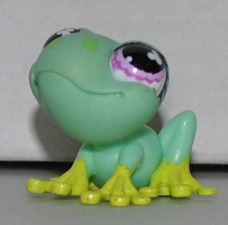 Frog #479   Littlest Pet Shop (Retired) Collector Toy   LPS Collectible Replacement Single Figure   Loose (OOP Out of Package & Print): Everything Else