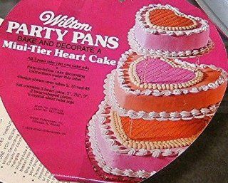 Wilton Mini Tier Heart Cake Pans   Set of 3 (502 3053, 1976) Kitchen & Dining