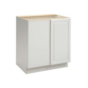Heartland Cabinetry Base Blind Corner Cabinet with 6 in. Filler in White 8008404P