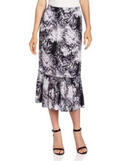 Sag Harbor Women's Petite Print Crepon Skirt, Black, Small at  Women�s Clothing store: