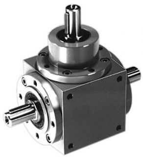 Bevel gearbox KU/I model L size 2 version 30 i=1:1 (For operating instructions please visit the download area of our website www.maedler.de): Mechanical Gearboxes: Industrial & Scientific