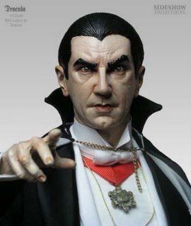 Sideshow Universal Monsters   1/4 Scale Count Dracula (Bela Legosi) Statue: Toys & Games