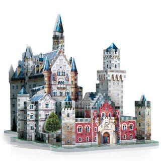Neuschwanstein Castle 3D Jigsaw Puzzle, 890 Piece: Toys & Games