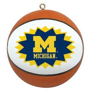 MICHIGAN WOLVERINES Mini Replica NCAA Basketball CHRISTMAS ORNAMENT (Star Design) : Sports Fan Hanging Ornaments : Sports & Outdoors