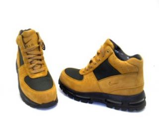 Nike Mens Air Max Goadome II Mens Boots Tan/Brown Size 7.5 NEW!: Shoes
