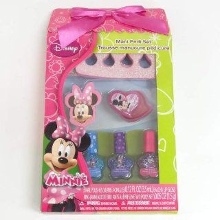 Disney Minnie Mouse Bow tique 6pc Beauty set   includes Nail Polishes, Pedicure Set, File & More: Toys & Games
