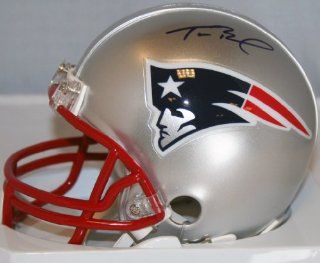 Tom Brady New England Patriots Autographed Mini Helmet: Sports Collectibles