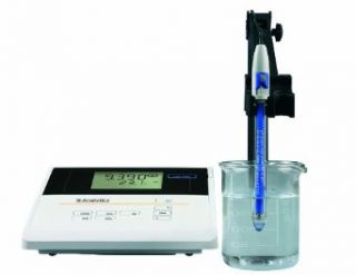 SI Analytics 285204090 Lab 850 Benchtop pH Meter Set for Laboratory Analysis, Including Electrode BlueLine 26 pH Electrode, Cover Z 880, Stand, Power Supply Z 850, and Buffers, 240mm W x 190mm H x 80mm D: Science Lab Ph Meters: Industrial & Scientific