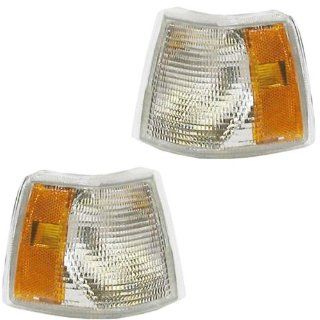 1993 1997 Volvo 850 Park Corner Light Turn Signal Marker Lamp (with dual bulb socket type) Set Pair Right Passenger AND Left Driver Side (1993 93 1994 94 1995 95 1996 96 1997 97): Automotive