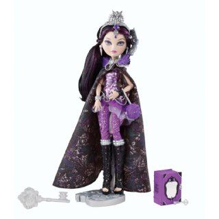 Ever After High Legacy Day Raven Queen Doll: Toys & Games