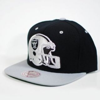 Oakland Raiders Mitchell & Ness NFL Throwback Helmet Black/Silver 2 Tone Snapback Hat: Clothing