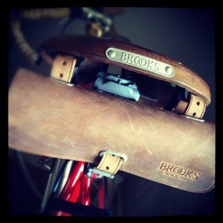 Brooks Saddles Challenge Tool Bag (Black) : Bike Hand Tools : Sports & Outdoors