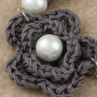 Crocheted Cotton Grey Trio Flower Tie Necklace (Chile) Necklaces