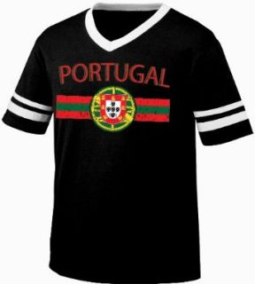 Portugal Crest International Soccer Style T Shirt, Portuguese Pride Mens V Neck T shirt: Clothing