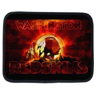 Designer iPad 2 & iPad 3 sleeve bag NFL Washington Redskins logo background: Cell Phones & Accessories