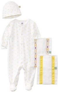 Noa Lily Unisex Baby Newborn Gift Basket Set, Yellow, 6 Months: Infant And Toddler Layette Sets: Clothing