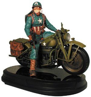 Gentle Giant Studios Ultimate Captain America on Motorcycle Statue: Toys & Games