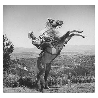 Photo Movie cowboy Roy Rogers posing on top of his horse Trigger 1943   Photographs