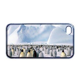 Penquins Apple RUBBER iPhone 4 or 4s Case / Cover Verizon or At&T Phone Great Gift Idea: Cell Phones & Accessories