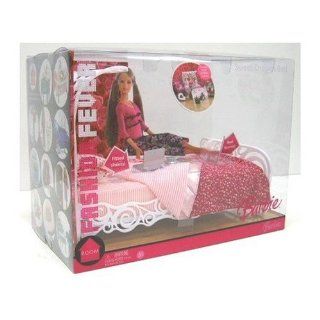 Barbie Fashion Fever Sweet Dreams Bed: Toys & Games