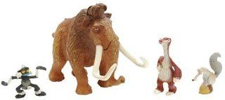 ICE AGE 2 THE MELTDOWN MAMMOTHS & PALS FIGURES: Toys & Games