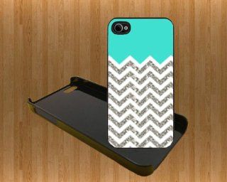 Chevron Pattern Gray Custom Case/Cover FOR Apple iPhone 5 BLACK Plastic Hard Snap Case WITH FREE SCREEN PROTECTOR ( Verison Sprint At&t): Cell Phones & Accessories