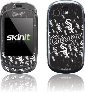 MLB   Chicago White Sox   Chicago White Sox   Black Primary Logo Blast   Samsung Gravity T (SGH T669)   Skinit Skin: Cell Phones & Accessories