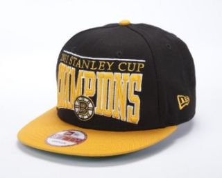 NHL Boston Bruins Le Arch Champion 950 Snapback Cap : Sports Fan Baseball Caps : Clothing