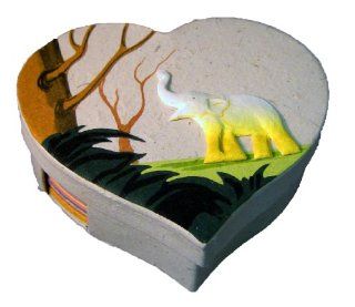Mr. Ellie Pooh Heart Shaped Note Box, White (160 855301003829) : Memo Paper Pads : Office Products