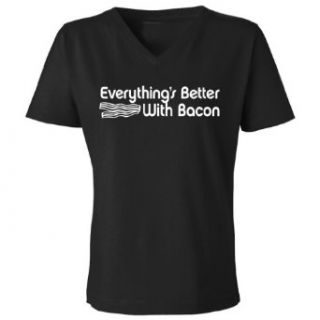 Tasty Threads   Everything's Better With Bacon   Women's V Neck T Shirt: Clothing