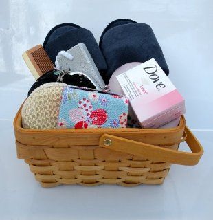Spa Kit, Spa Bath Basket Pamper Your Soul:Deluxe Natural Bath & Beauty Spa Basket  Bath & Body Invigoration, Deluxe Natural Bath & Beauty Spa Basket, Comes With Gorgeous Super Rich Re Useable Rectangle Basket (Size At 10" Wide x 8.5" 