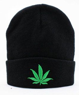 Winter Warm Knit Fashion Black Marijuana Weed Beanie Hat for Men and Women Winter Cap Skully Leaf Beanie : Sports & Outdoors