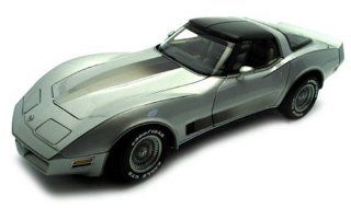 Chevrolet Corvette 1982 Collector Edition (Silver) Toys & Games