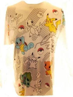Pokemon Mens T Shirt   Black and White To Color Battle Starring Pikachu, Squirttle, Charamander and Others: Clothing