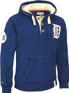 Detroit Tigers Playmaker Half Button Heavyweight Hooded Sweatshirt   X Large : Sports Related Merchandise : Sports & Outdoors