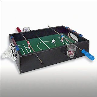 Relaxdays Mini Tischfuball Kicker Trinkspiel   33 x 22cm: Spielzeug