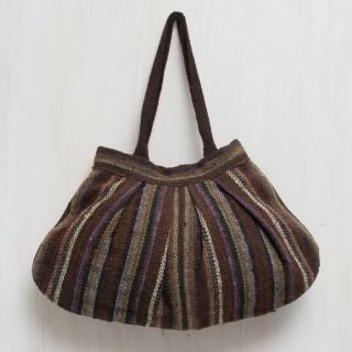 Handcrafted Wool Earthy Endeavors Hobo Handbag (Peru)