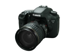 Canon EOS 7D 3814B010 Black 18.0 MP Digital SLR Camera w/ EF 28 135mm f/3.5 5.6 IS Lens
