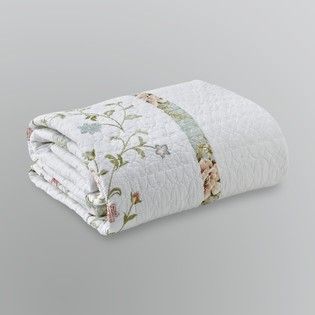 Country Living Embroidered Bedspread – Melissa