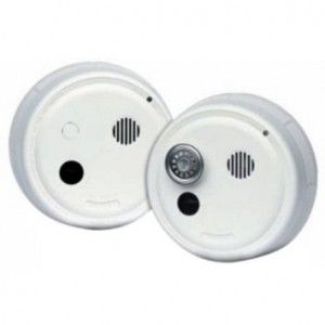 Gentex 8243PT Smoke Alarm, 24V Hardwired System Photoelectric Latching w/A/C Contacts, T3 Horn & Integral Heat Alarm (908 1212 002)